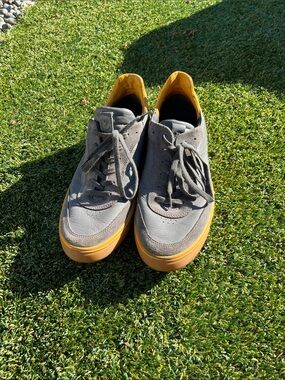 Ecco Men's Gray and Yellow Casual Sneakers leather 12-12.5 size 46